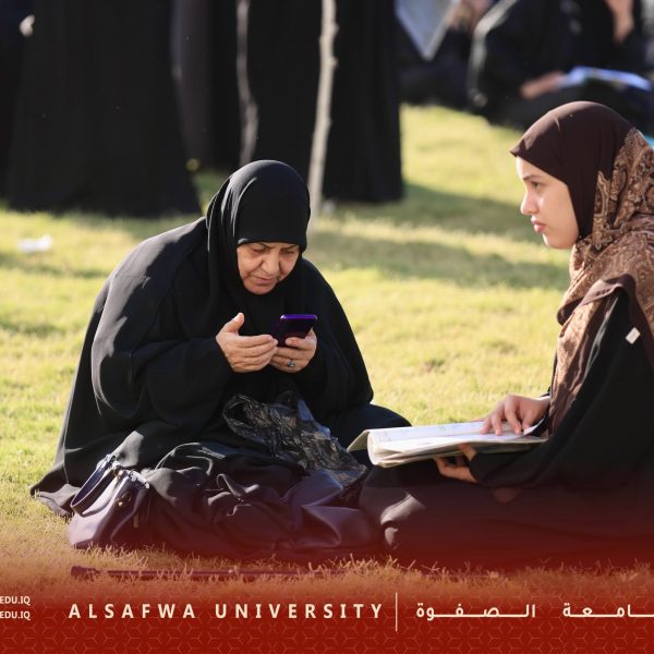 جانب من الامتحانات النهائية لطالبات الصف السادس الاعدادي لمادة الكيمياء في جامعة الصفوة كل التوفيق